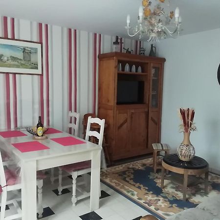 Gites De La Chapelette Péronne Buitenkant foto